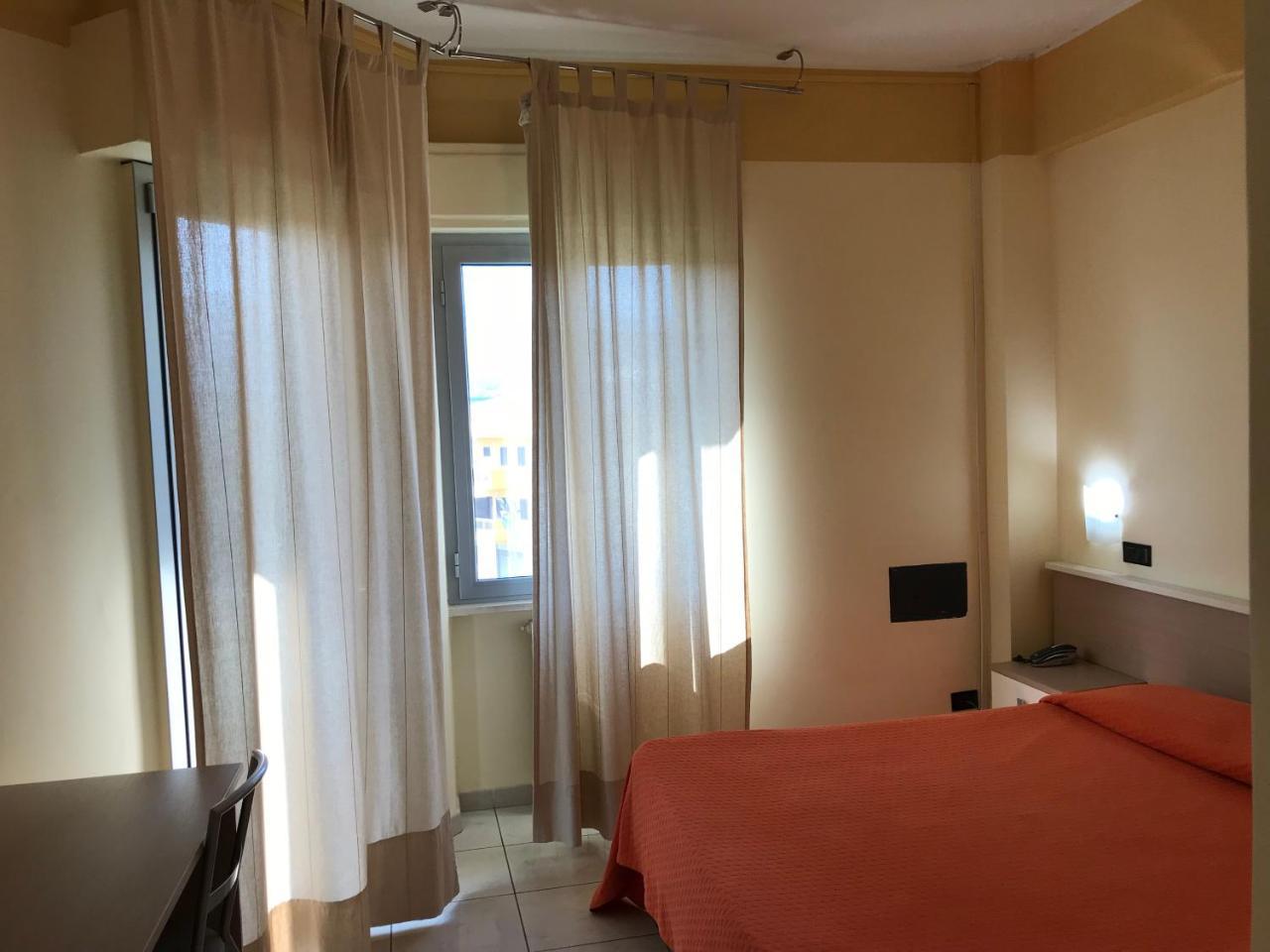 Hotel San Luca Rossano Exteriér fotografie